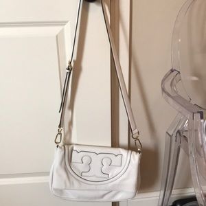 White Tory Burch crossbody purse